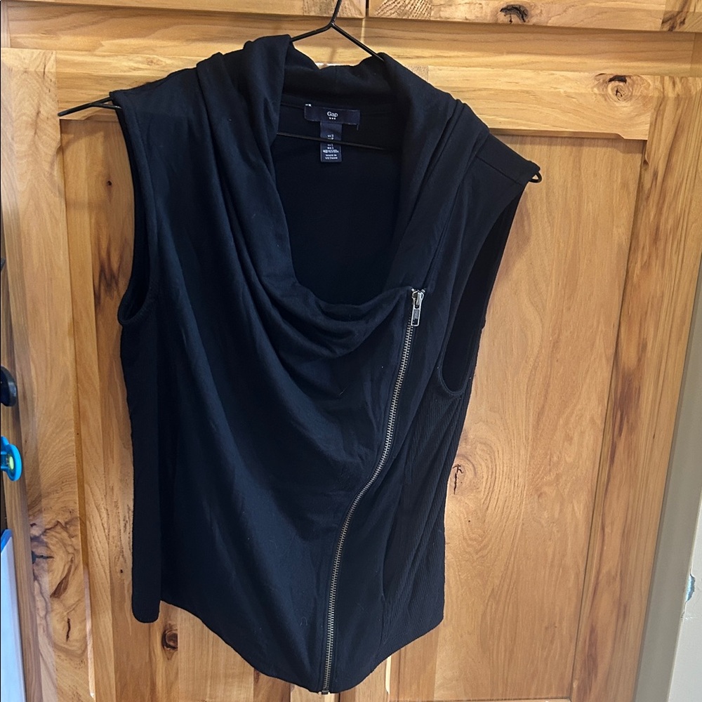 GAP Factory Black Sleeveless moto Vest with Asymmetric Zipper S
